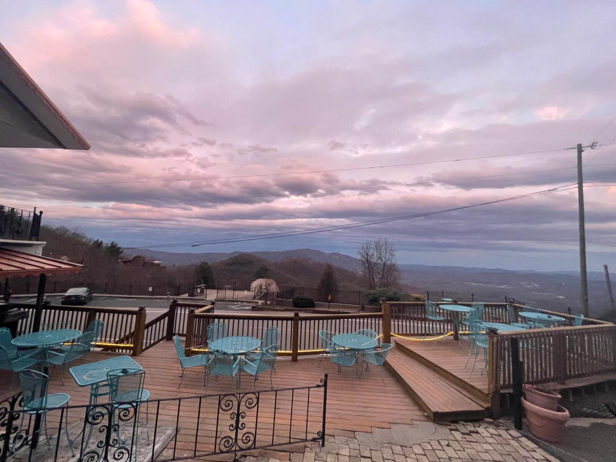 Skyline Village Inn Spruce Pine Buitenkant foto