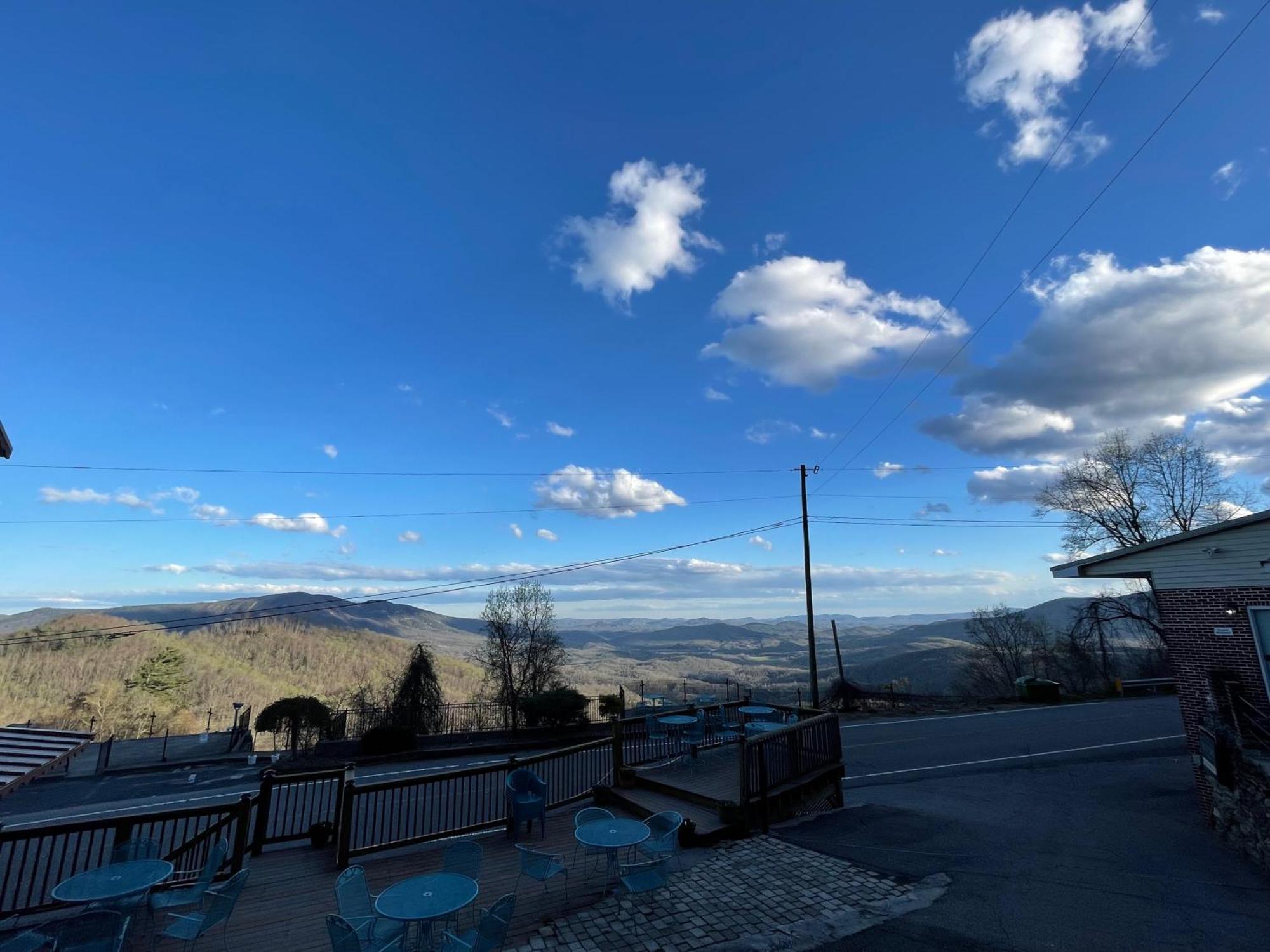 Skyline Village Inn Spruce Pine Buitenkant foto