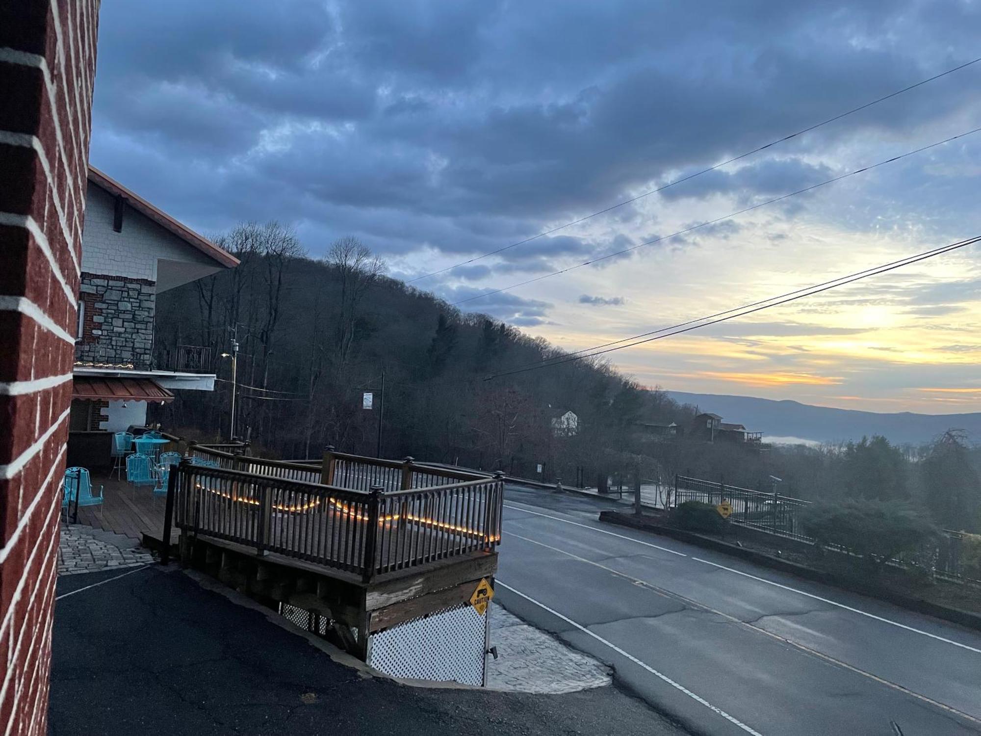 Skyline Village Inn Spruce Pine Buitenkant foto