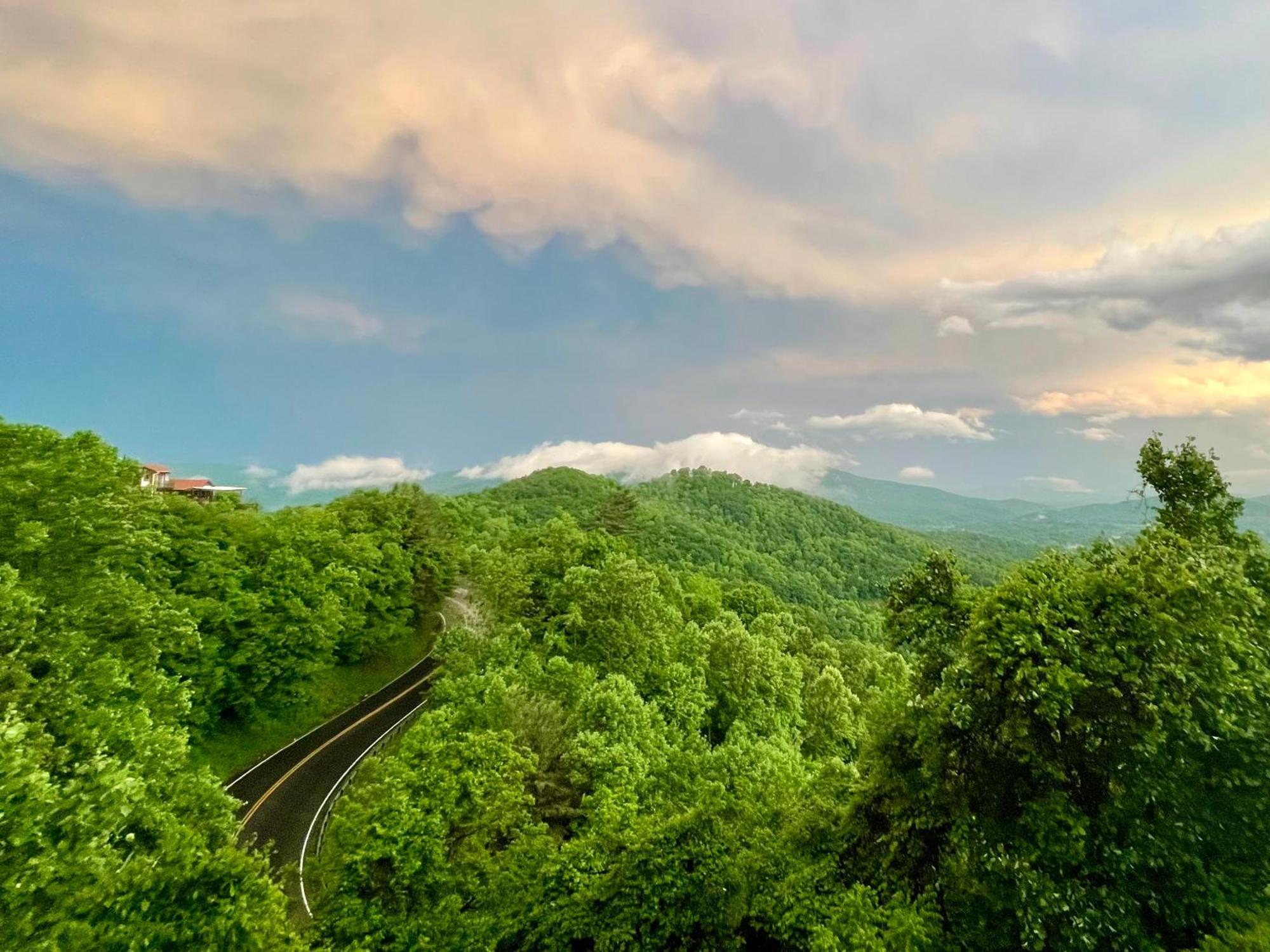 Skyline Village Inn Spruce Pine Buitenkant foto