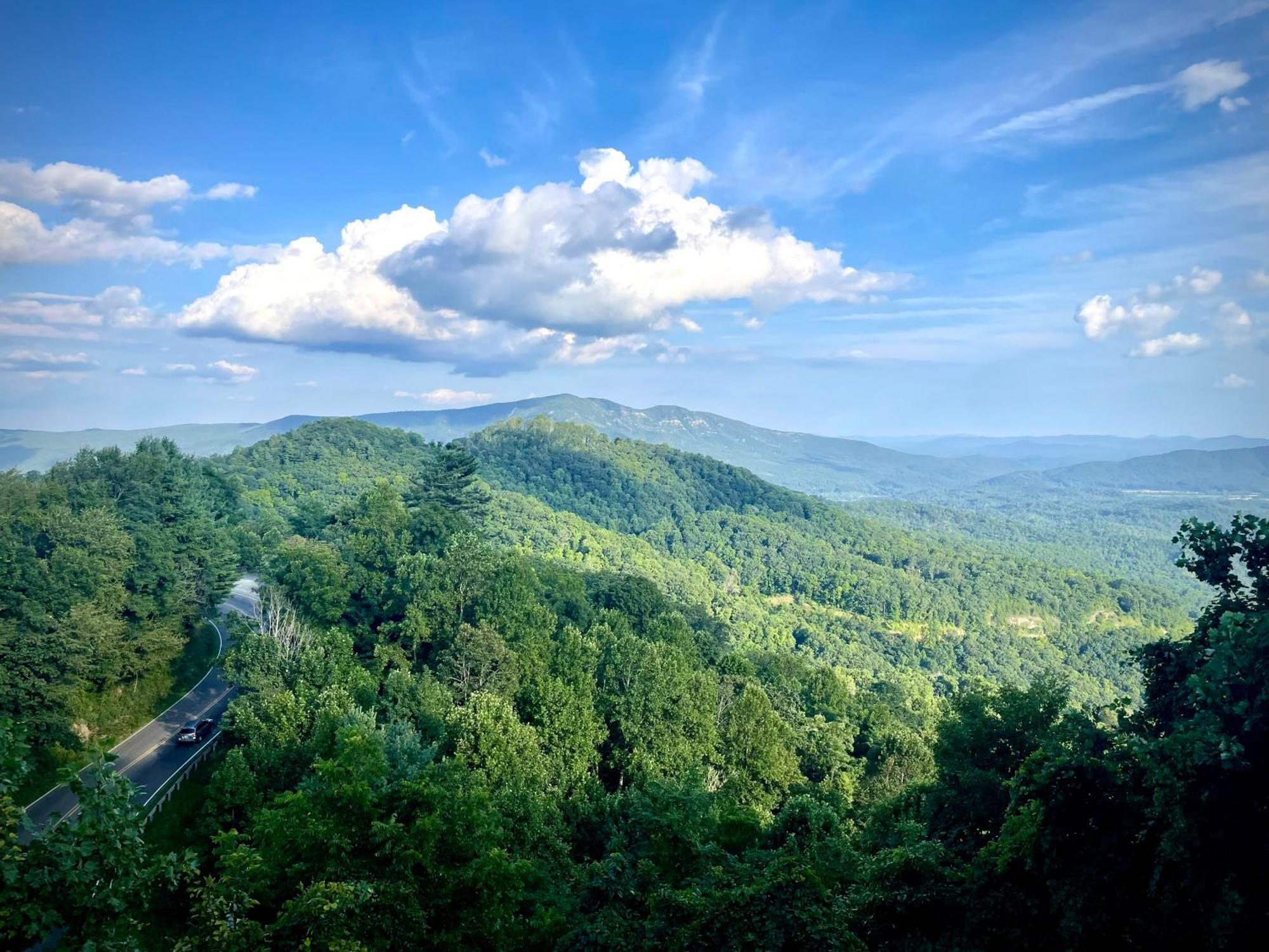 Skyline Village Inn Spruce Pine Buitenkant foto