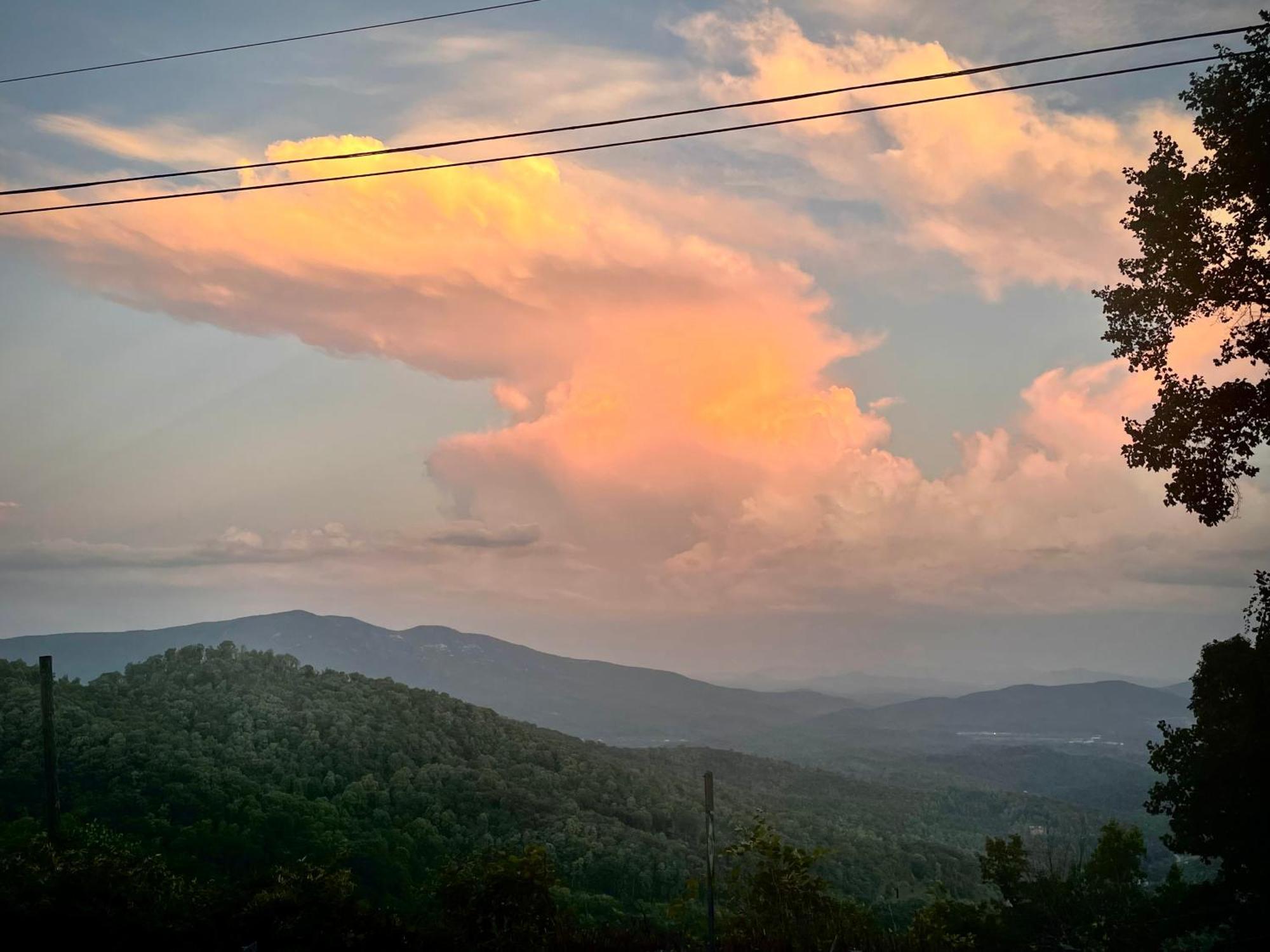 Skyline Village Inn Spruce Pine Buitenkant foto